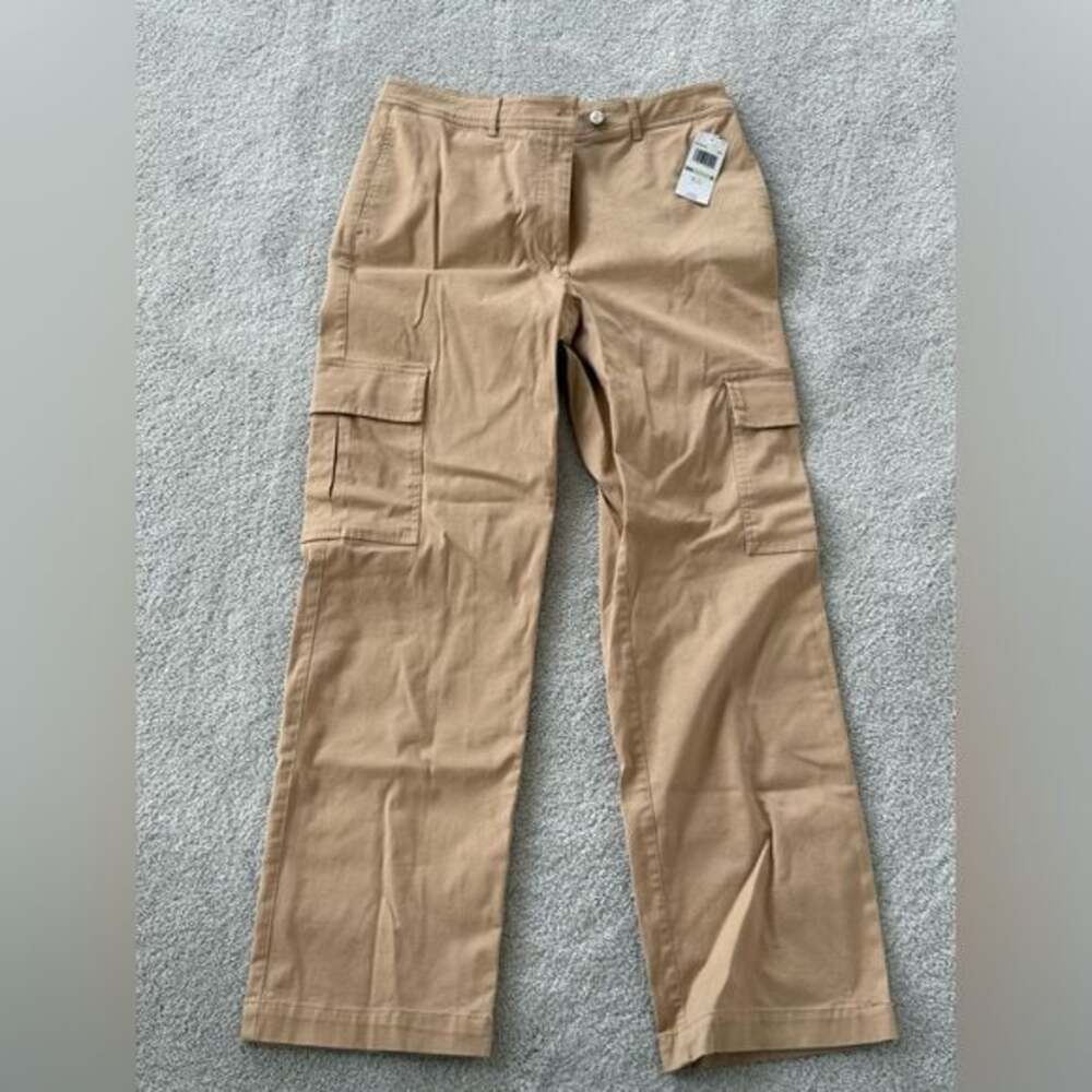 Women’s Cargo Pants Size 8 Buff Beige Straight Leg Utility Pockets New With Tags